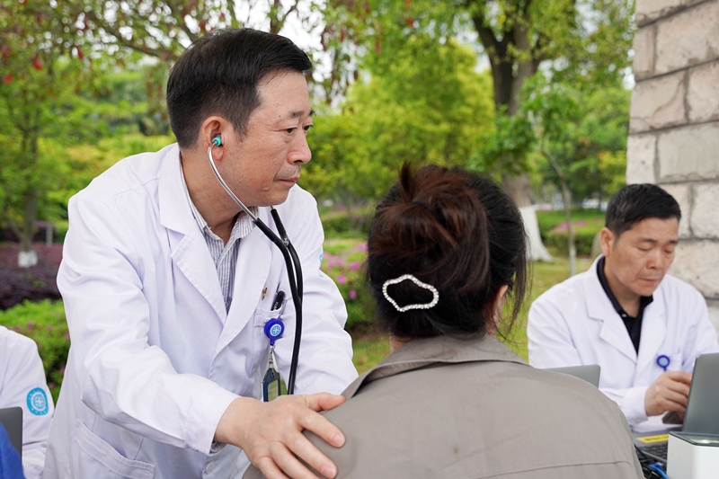 20250417 大麦屿义诊14.jpg 20250417 大麦屿义诊14.jpg