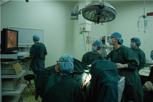 妇科腔腔镜_副本.jpg 妇科腔腔镜_副本.jpg