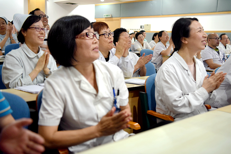 换清晰头.jpg 换清晰头.jpg